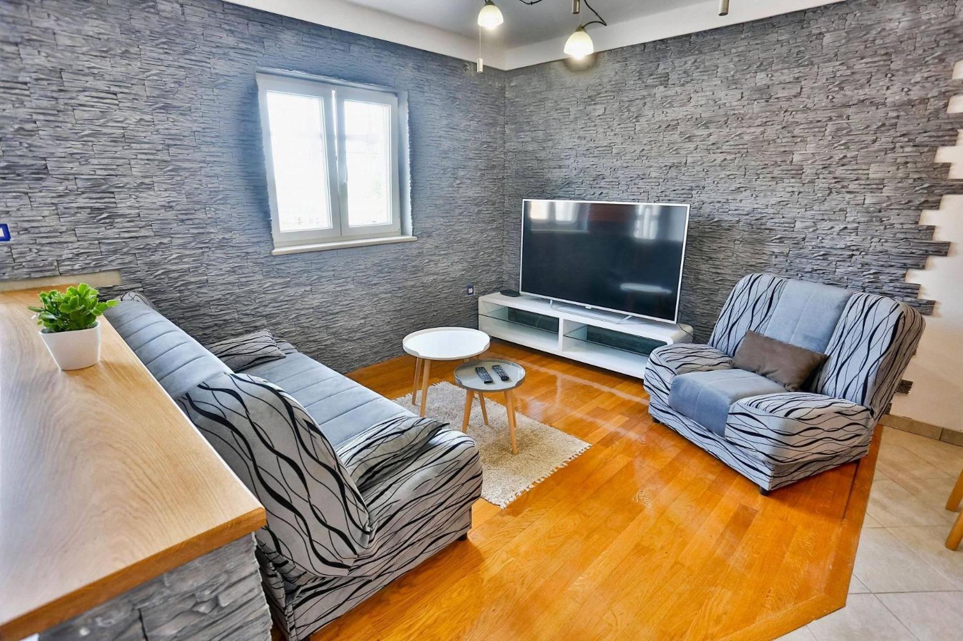 Apartment Mato Sutivan Bagian luar foto